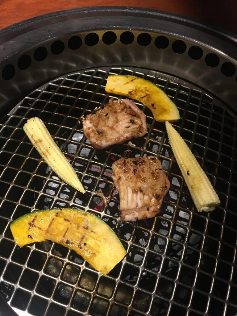 【黒毛和牛BAKURO】お肉屋さん直営!!上質な和牛の焼肉とワインが楽しめるお店!! 7