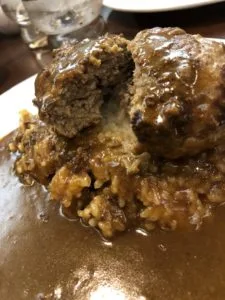 昔から続く川端の名店バークレー 噂のハンカレーを食す 3