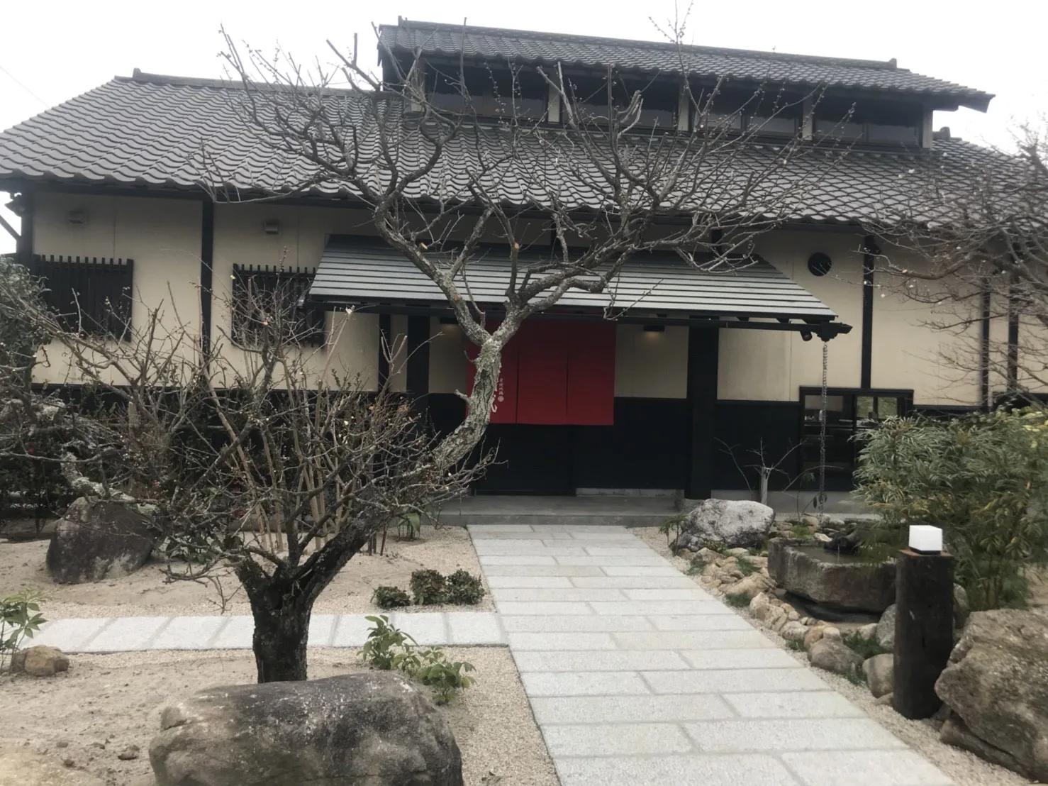 自然豊かな宝満の里 炭焼地鶏 山蔵 （太宰府） 4
