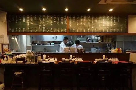 居酒屋【杏仁荘】担々麺