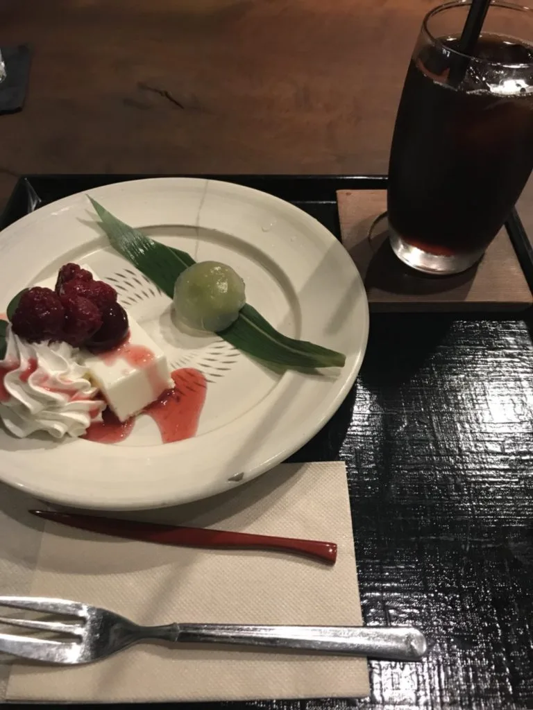 【六本松駅徒歩5分】六本松の住宅街の中にの隠れ家カフェ『黒文字や』 4