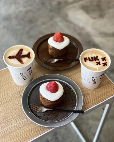 旅行気分なカフェfukcoffee