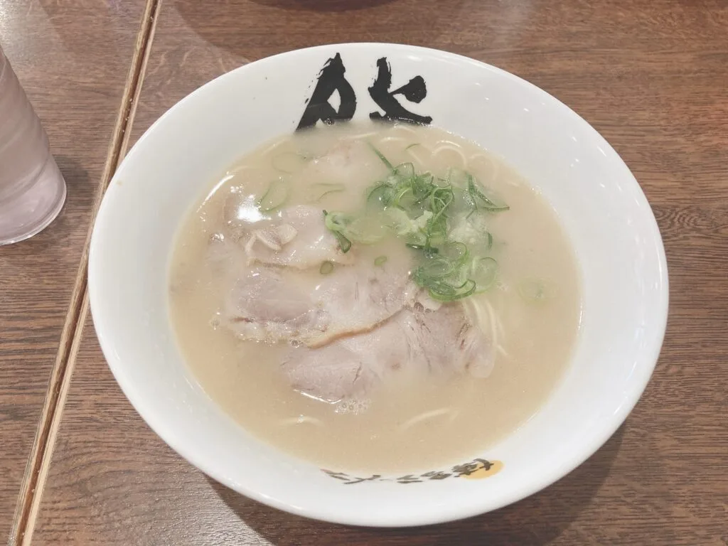 【博多ラーメン膳】激安！320円ラーメン！！！😳